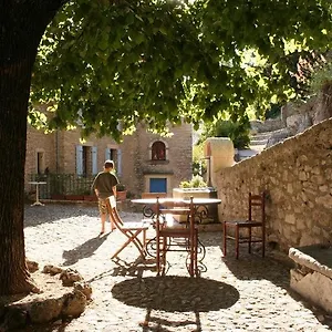 Bed & Breakfast D'hotes De L'abbaye, Montbrun-les-Bains